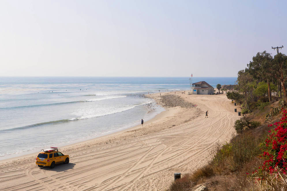 0_4200_0_2800_one_topanga-beach-lifeguard-car-devon0817